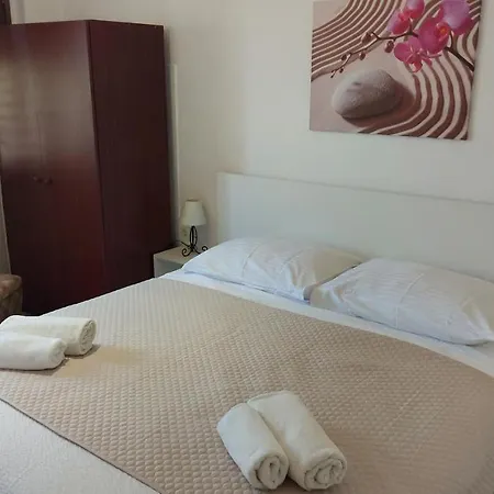 Apartment Kuca Magnolija *