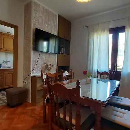 Apartment Kuca Magnolija Draga Bascanska