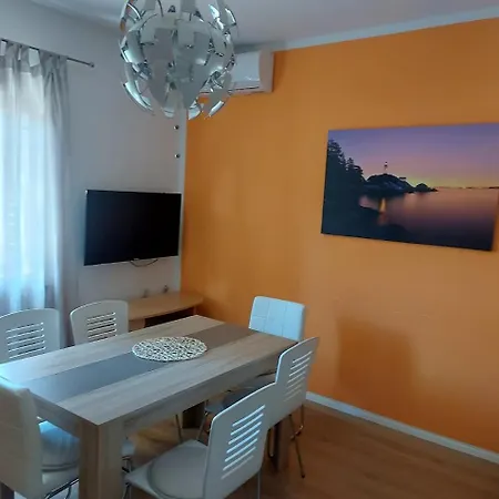 Apartment Kuca Magnolija *