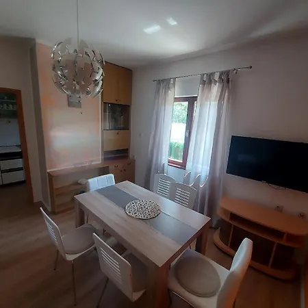 Kuca Magnolija Draga Bašćanska