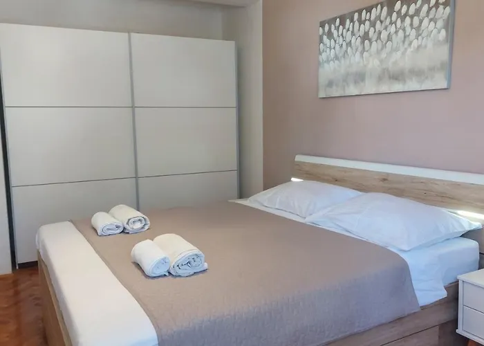Kuca Magnolija Apartamento Draga Bašćanska